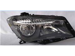 Headlight BENZ W117 大灯 R