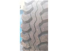 Tyre 825/16 RADIAL-钢丝