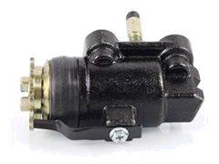 Brake Master Cylinder MC832587