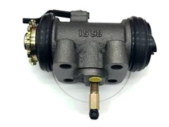 Brake Wheel Cylinder MC832589